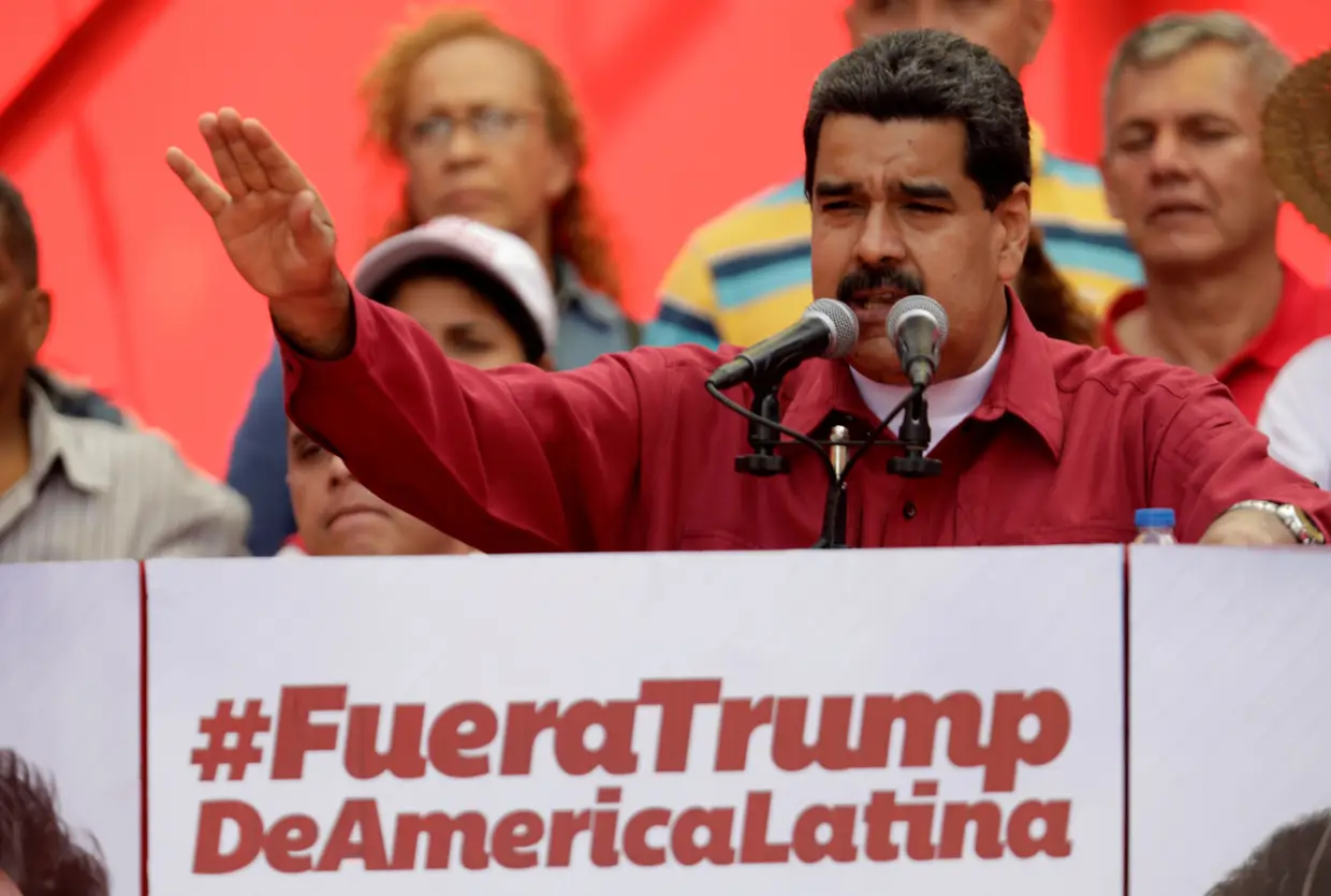 "Tira as tuas mãos daqui Donald Trump. 'Go home' Donald Trump, fora da Venezuela Donald Trump." Nicolás Maduro, Presidente da Venezuela, 19-05-2017