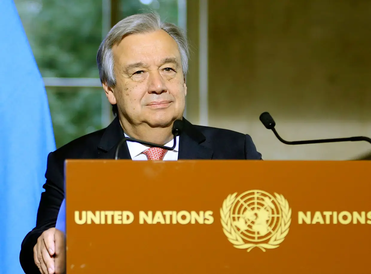 "A paz depende de nós. E apelo a todos para que partilhem comigo este compromisso para com a paz hoje e todos os dias. Façamos de 2017 um ano de paz." António Guterres, na primeira mensagem como secretário-geral da ONU, 01-01-2017