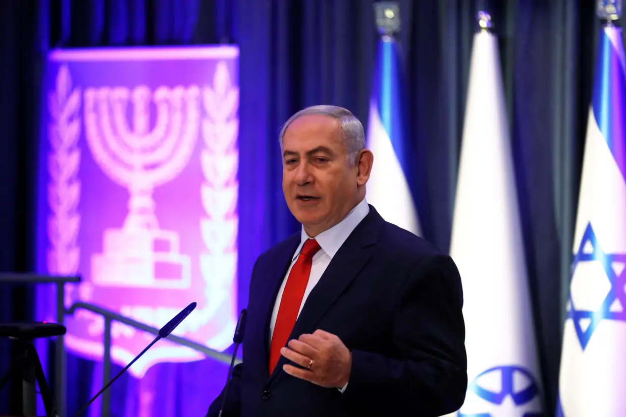 "O Presidente Trump entrou para sempre na história da nossa capital e o seu nome será exibido orgulhosamente junto com outros nomes na gloriosa história da nossa cidade." Benjamin Netanyahu, primeiro-ministro de Israel, 07-12-2017