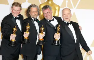 Richard R. Hoover, Paul Lambert, Gerd Nefzer e John Nelson