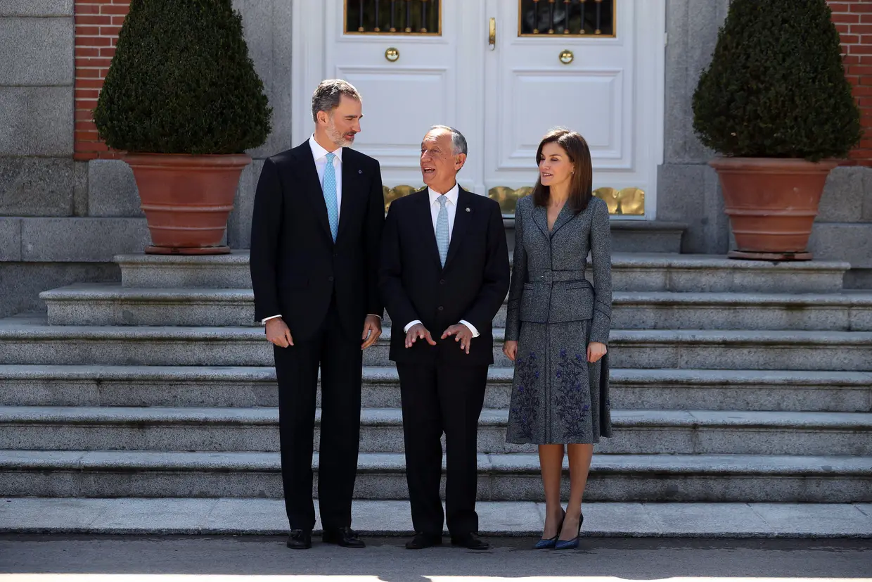 Marcelo Rebelo de Sousa acompanhado pelos reis de Espanha, Felipe VI e Letizia, em Madrid, durante a visita oficial do Presidente da República a Espanha.
