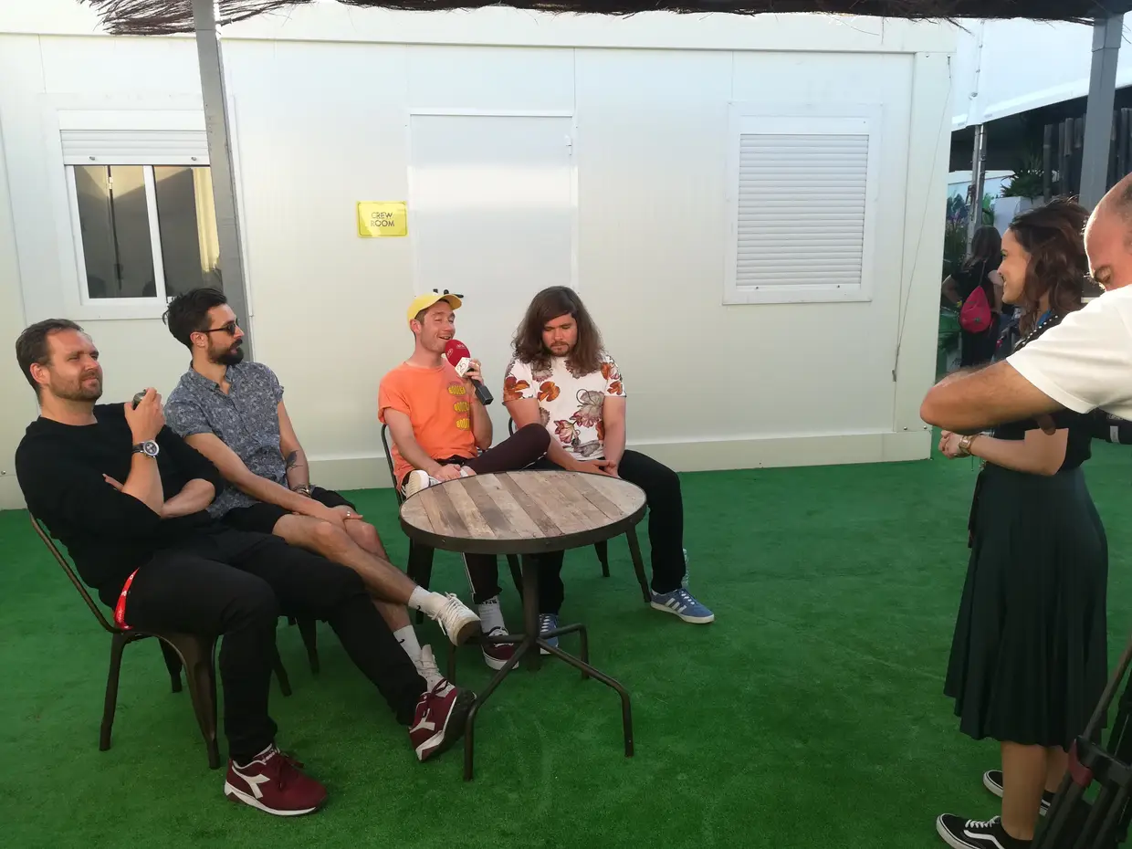 Entrevista com a banda Bastille (23/06/2018)