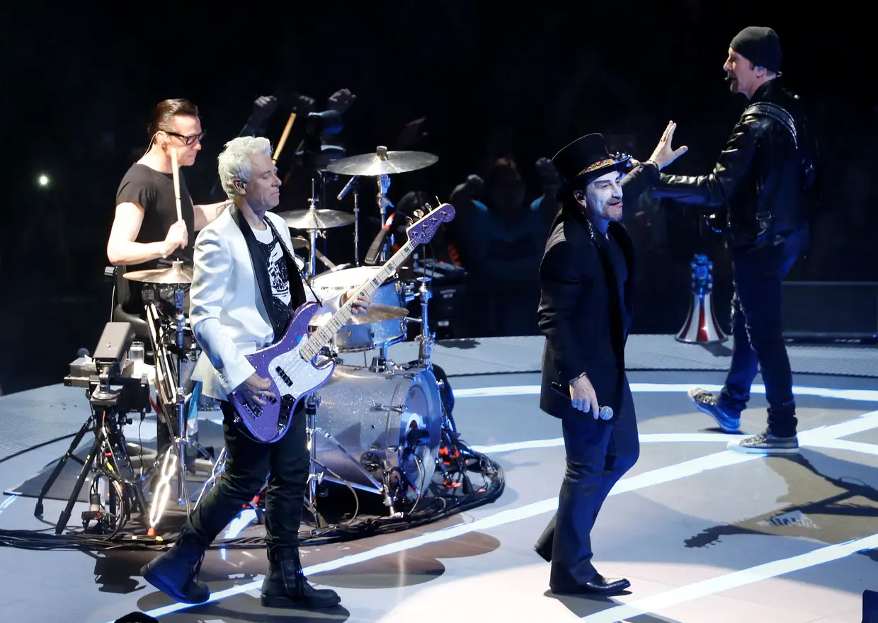 2. U2: 3.207.148 euros; 119,48 euros.