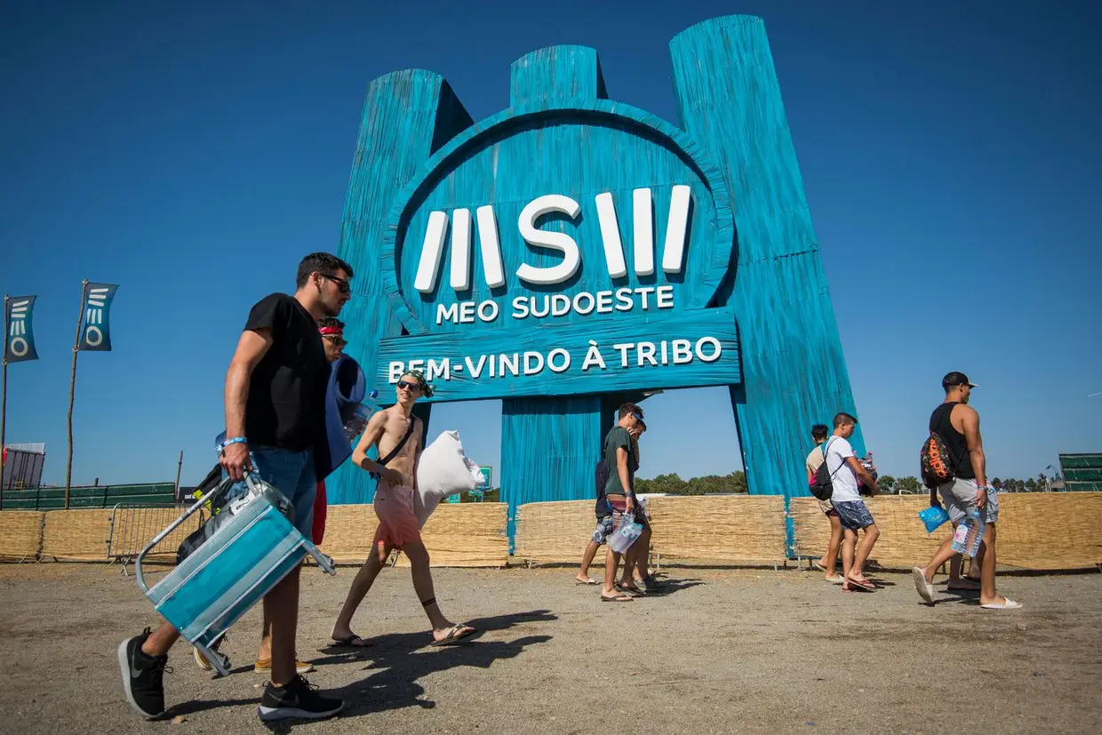 Arrancou esta semana, na Zambujeira do Mar, mais uma edição do festival Meo Sudoeste