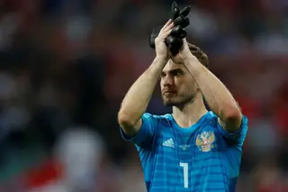 Guarda-redes Igor Akinfeev renova até 2022 com CSKA de Moscovo