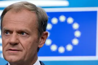 Tusk espera propostas concretas de May para desbloquear impasse com Brexit