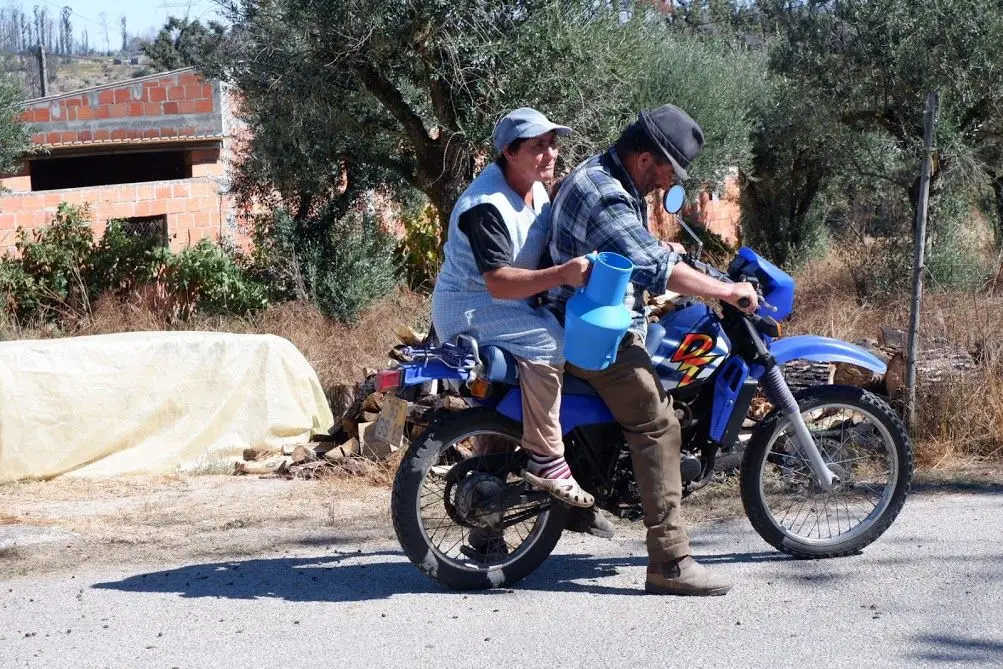 António Mota Abrantes comprou uma motorizada em segunda mão, depois da moto que tinha ter ardido no incêndio de outubro do ano passado. Outubro de 2018, Vila Nova de Oliveirinha