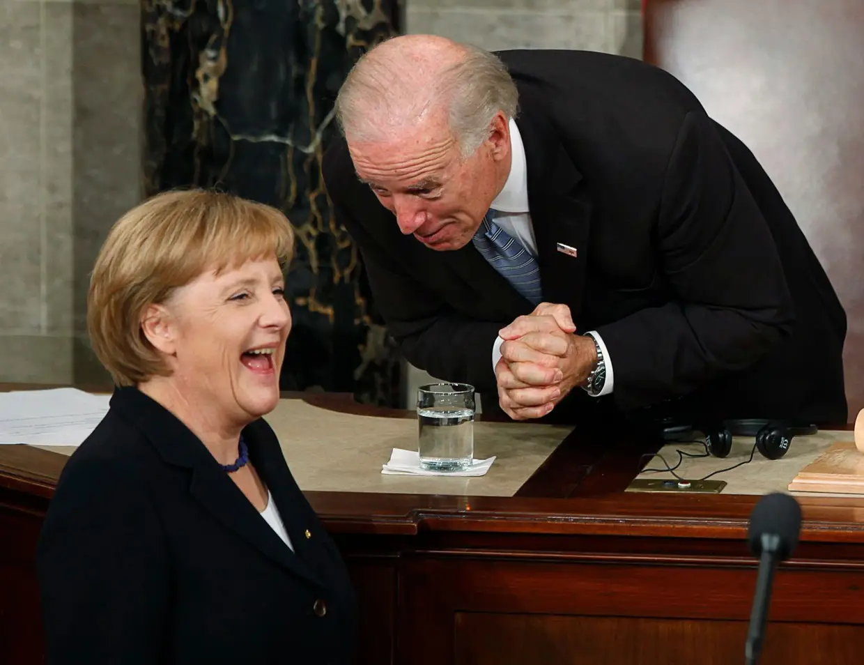 Angela Merkel e o vice-Presidente dos EUA, Joe Biden, 2009