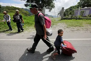 Ameaças não travam caravanas de migrantes a caminho dos EUA