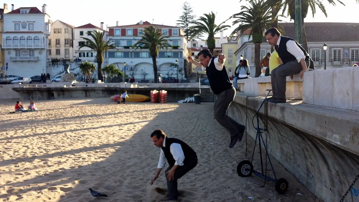Na praia de Carcavelos, em Oeiras, a testar a câmara de um telemóvel da Sony