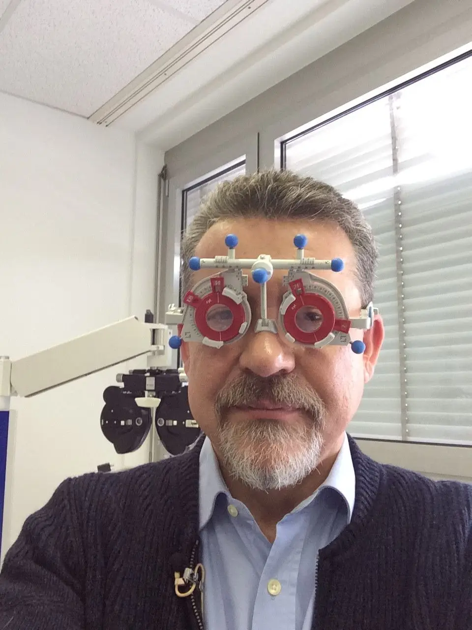 Reportagem na fábrica de lentes da Zeiss, na Alemanha