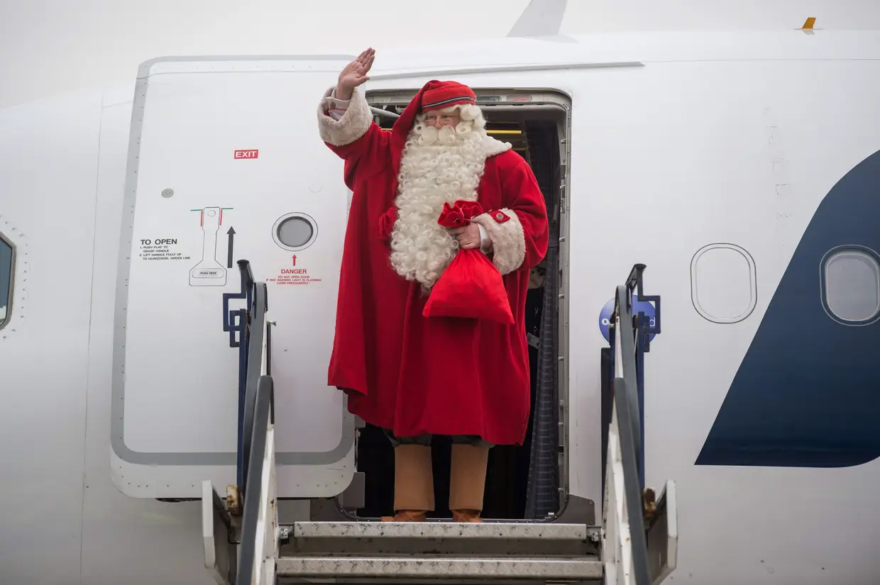 O Pai Natal chegou esta quinta-feira a Budapeste, na Hungria.