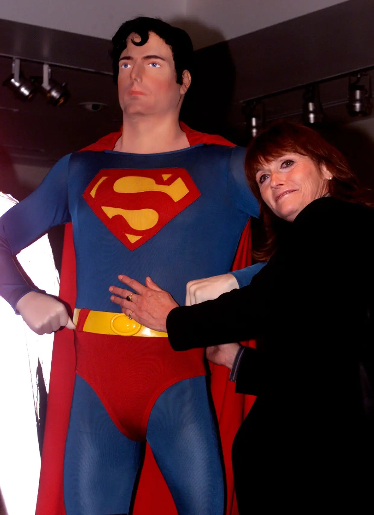 A atriz Margot Kidder morreu aos 69 anos. Ficou conhecida pelo seu papel de Lois Lane no primeiro filme do Super-Homem. (17 de outubro de 1948 - 13 de maio de 2018)