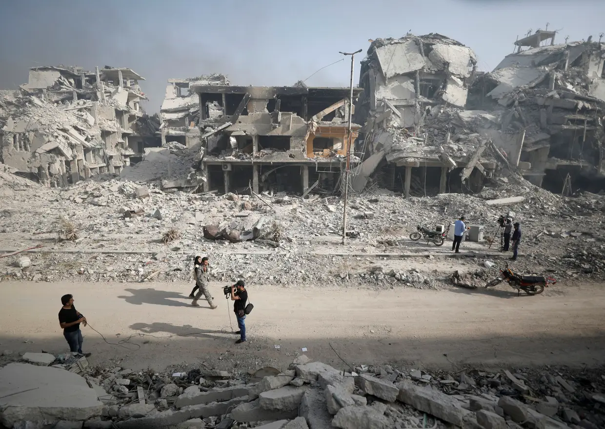 Destroços de uma guerra que dura há 7 anos na Síria.
