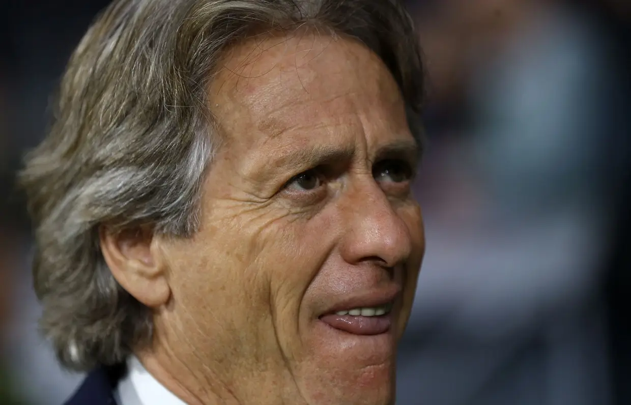 "A minha saída de Portugal tem um objetivo: voltar a Portugal, só não sei onde" - Jorge Jesus, treinador do Al-Hilal (8-06-2018)