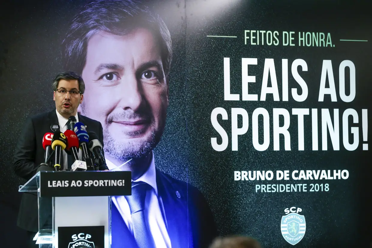 "Querem guerra. Eu compro. Vou impugnar a AG e o presidente da SAD ainda sou eu. Vou a eleições. Vamos ver quem vence. Se são a maioria dos sócios ou os 'podres' e os viscondes" - Bruno de Carvalho (via Facebook, 24-06-2018)