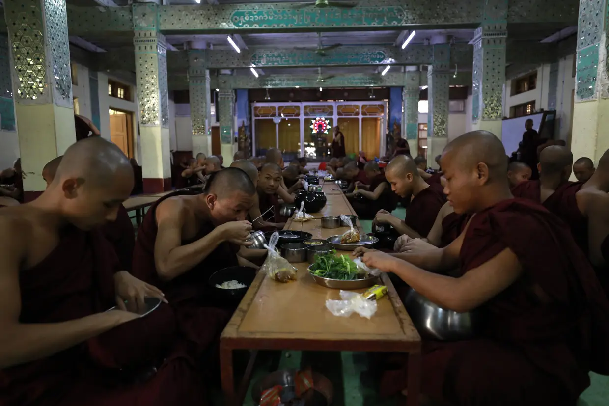 Quotidiano em Myanmar, antiga Birmânia.