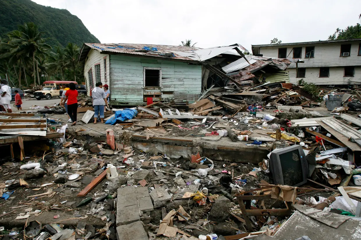 29 de setembro de 2009, Samoa - Mais de 190 mortos nas ilhas de Samoa e Tonga, após um terramoto de magnitude 8 que provocou um tsunami.