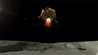 A sonda chinesa Chang'e 4 pousou no lado oculto da Lua a 3 de janeiro de 2019 e levou sementes de algodão, colza, batata, ovos de mosca da fruta e algumas leveduras.