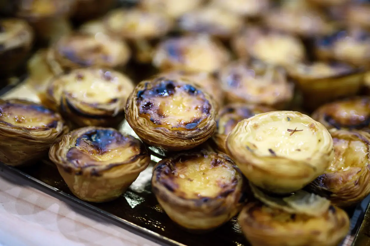 Pastéis de nata no stand português na Semana Verde Internacional em Berlim, na Alemanha