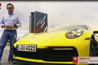 Ao volante do novo Porsche 911 e do Jaguar I-Pace