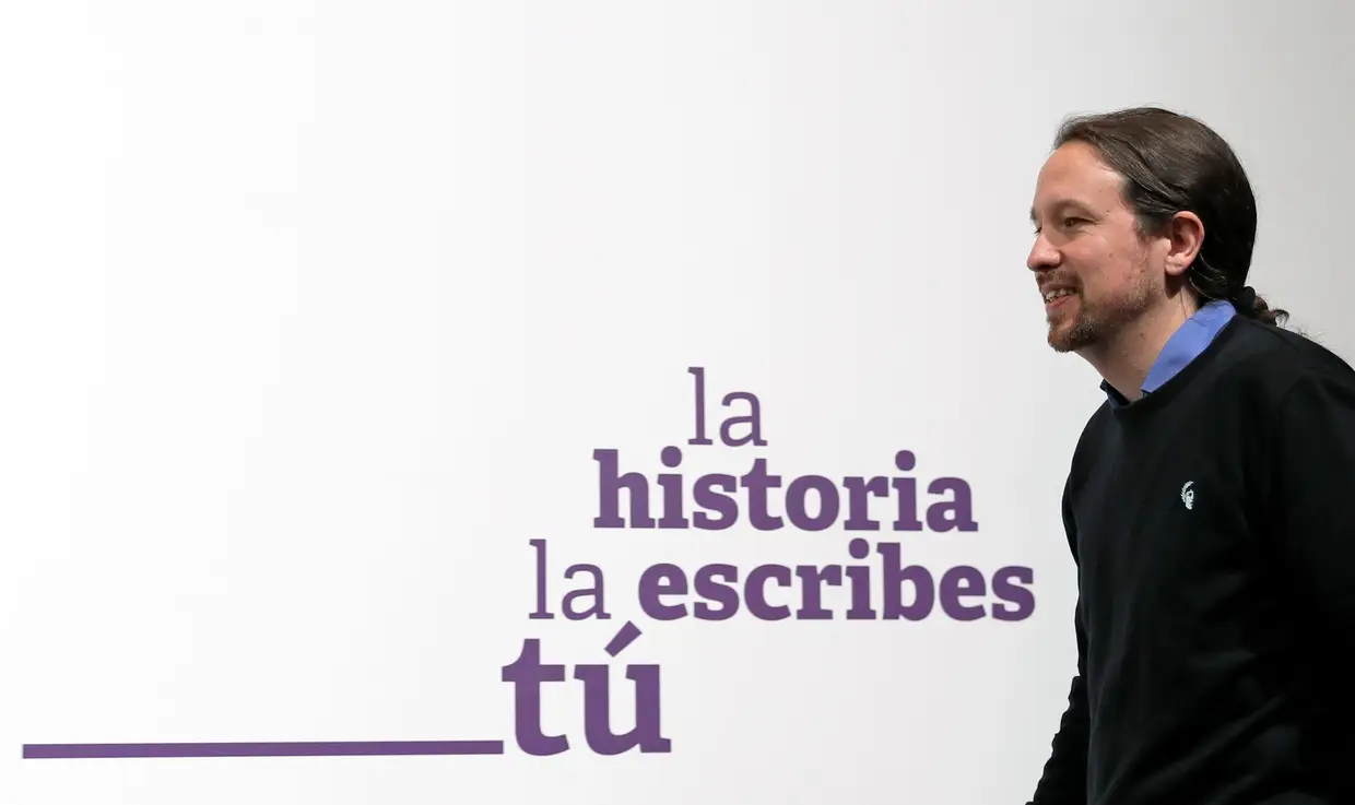 O Unidas Podemos (extrema-esquerda), de Pablo Iglesias, tornou-se na quarta força no parlamento espanhol, ao eleger 42 deputados, enquanto que o partido de extrema-direitaudadda Voxi, com 10,26% dos votos, elegeu 24 deputados.