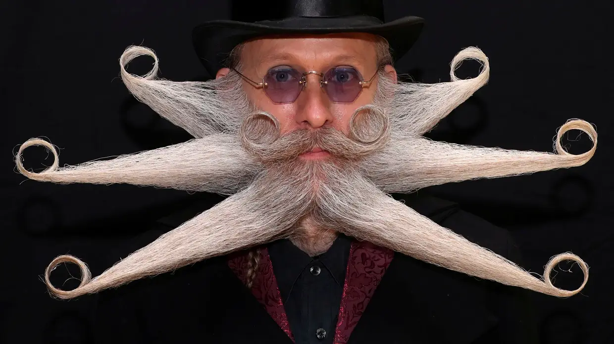 Uma das criações do concurso de barbas e bigodes. Este ano o evento decorreu entre 17 e 18 de maio em Antuérpia, na Bélgica.