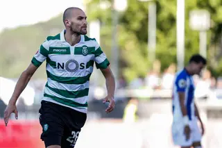 Sporting acusa empresário de Bas Dost de faltar à verdade