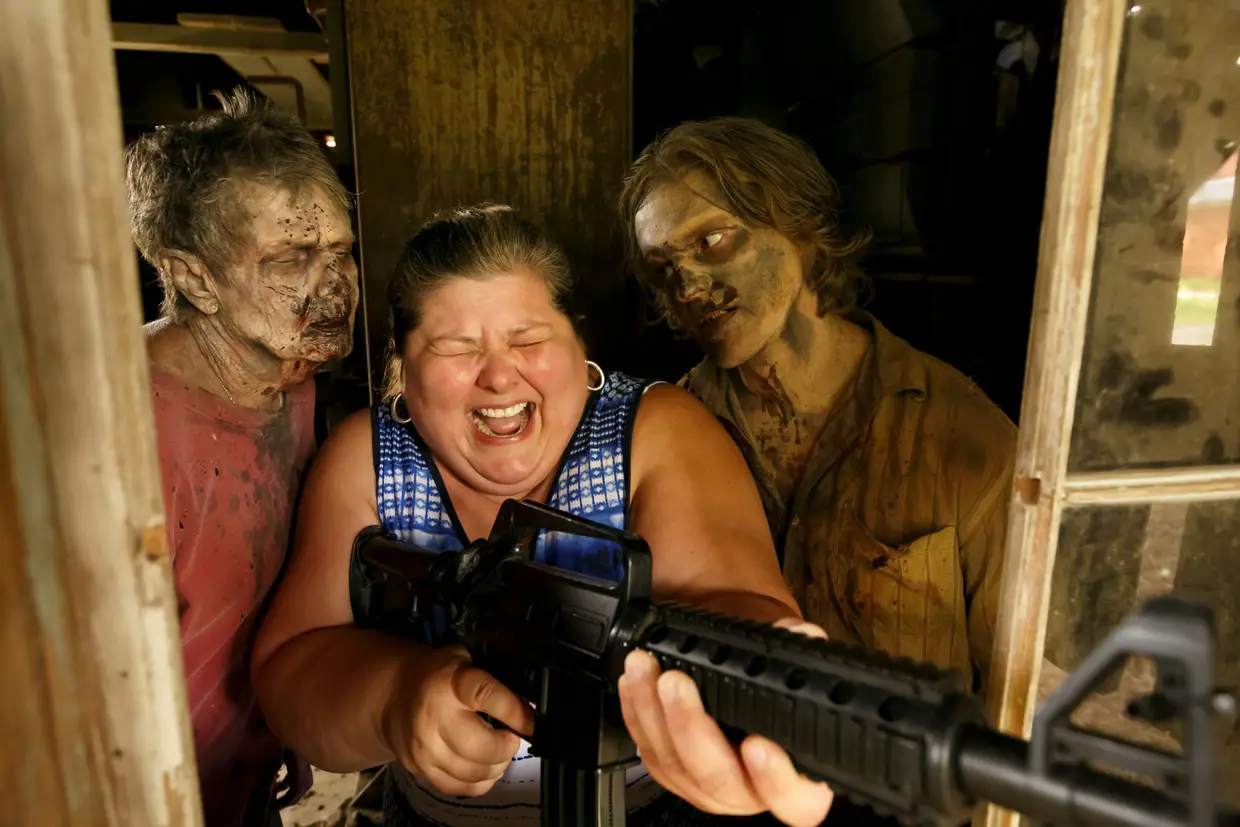 Visita aos estúdios da série de televisão "The Walking Dead" em Haralson, Geórgia, EUA.