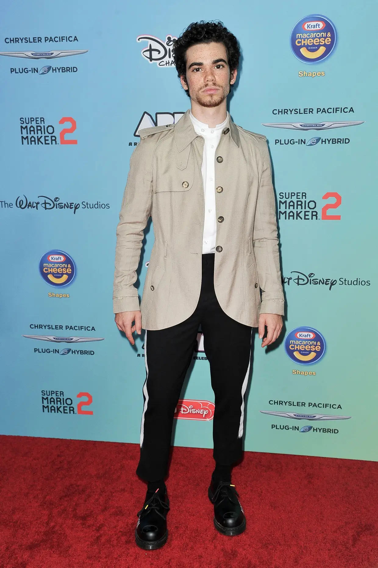 Cameron Boyce nos estúdios da CBS em junho de 2019