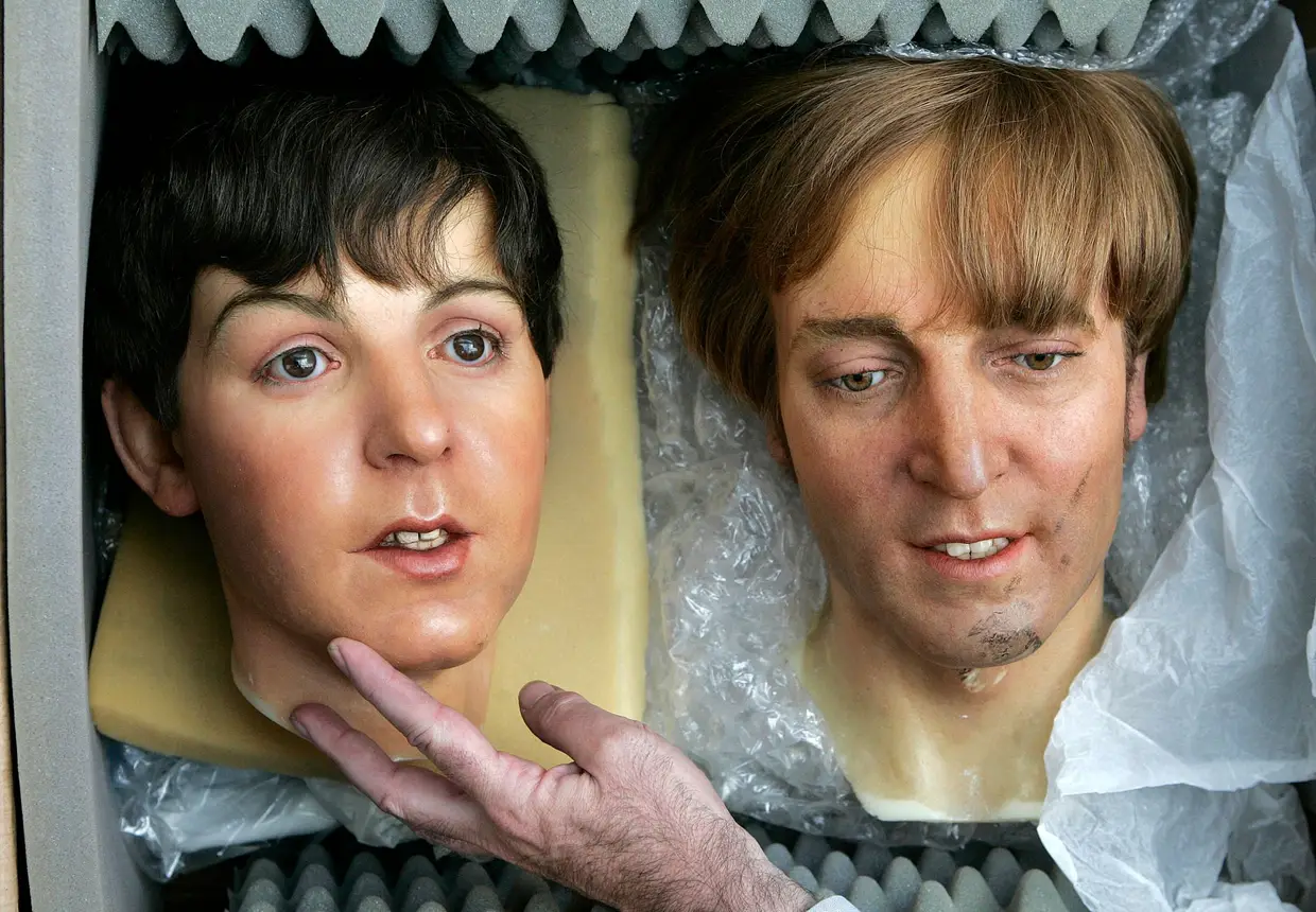 Paul McCartney e John Lennon.