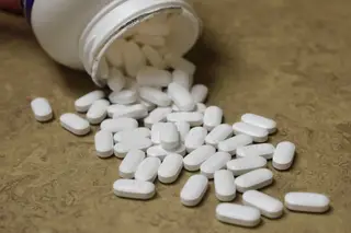 Investigação portuguesa revela que ibuprofeno tem efeitos anticancerígenos