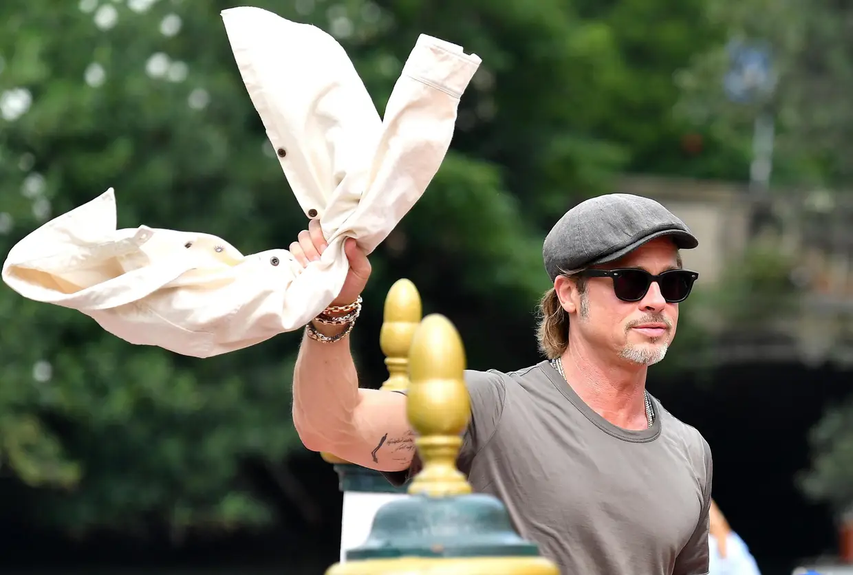 A chegada do ator Brad Pitt ao Festival de Cinema de Veneza, Itália.