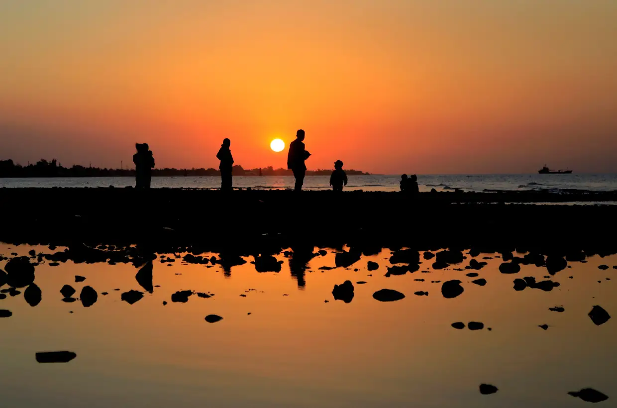 Pôr-do-sol em Díli, Timor-Leste.