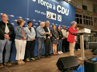 (Cláudia Monarca Almeida)