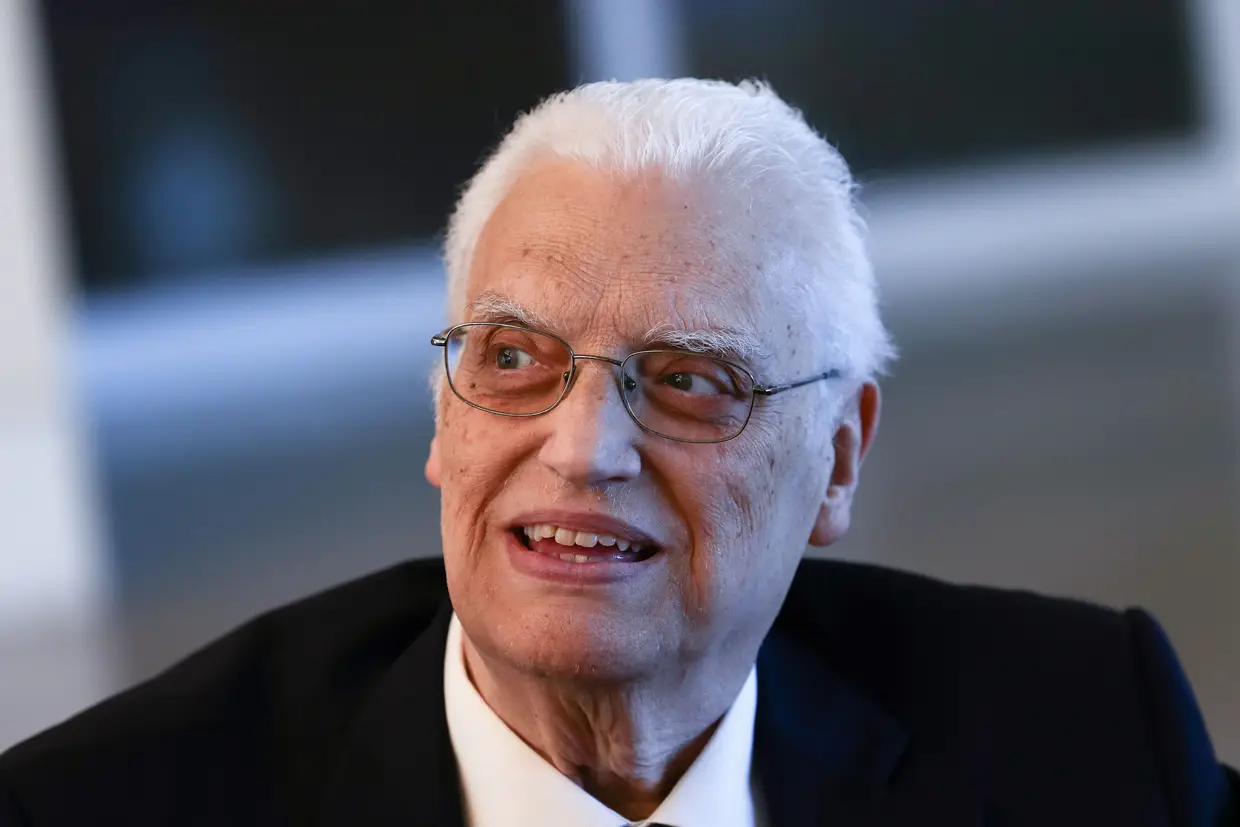 Morreu o antigo presidente e histórico fundador do CDS, Diogo Freitas do Amaral. Tinha 78 anos.