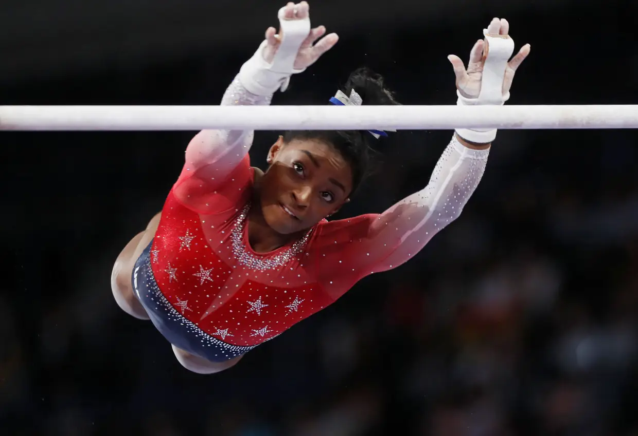 Ginasta norte-americana Simone Biles nos Mundiais de Ginástica Artística de 2019.