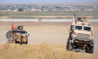 Tropas dos EUA e da Turquia numa operação conjunta na fronteira com a Síria, 8 de setembro de 2019.