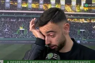 Bruno Fernandes em lágrimas no adeus ao Sporting