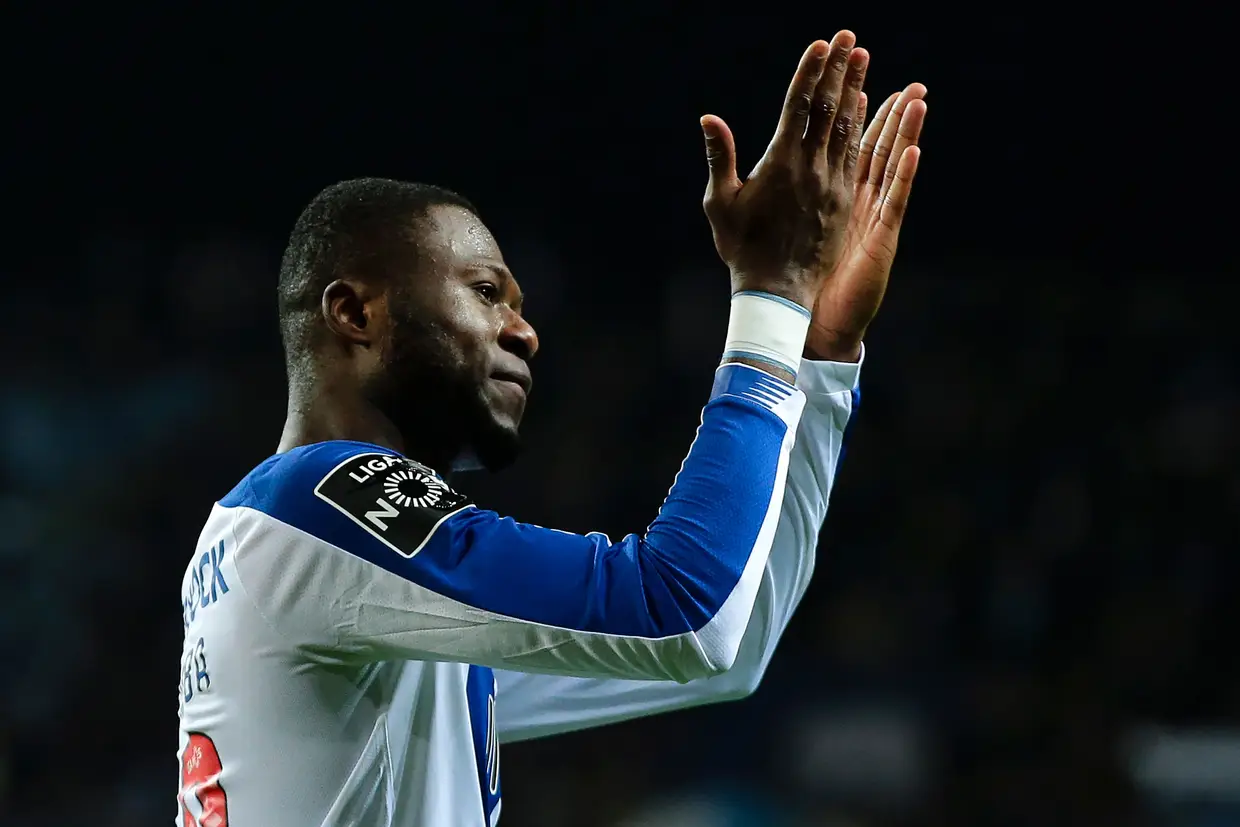 Chancel Mbemba, defesa, 25 anos - 23 jogos, 2 golos - no FC Porto desde 2018