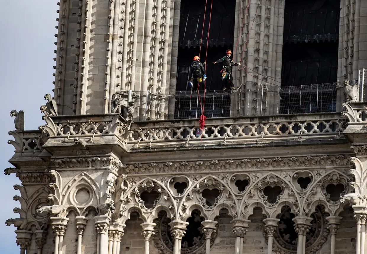 Os trabalhos de restauro da catedral de Notre Dame, em Paris, França.