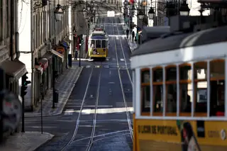 Economia deverá contrair entre 7,5% e 11,8% em 2020