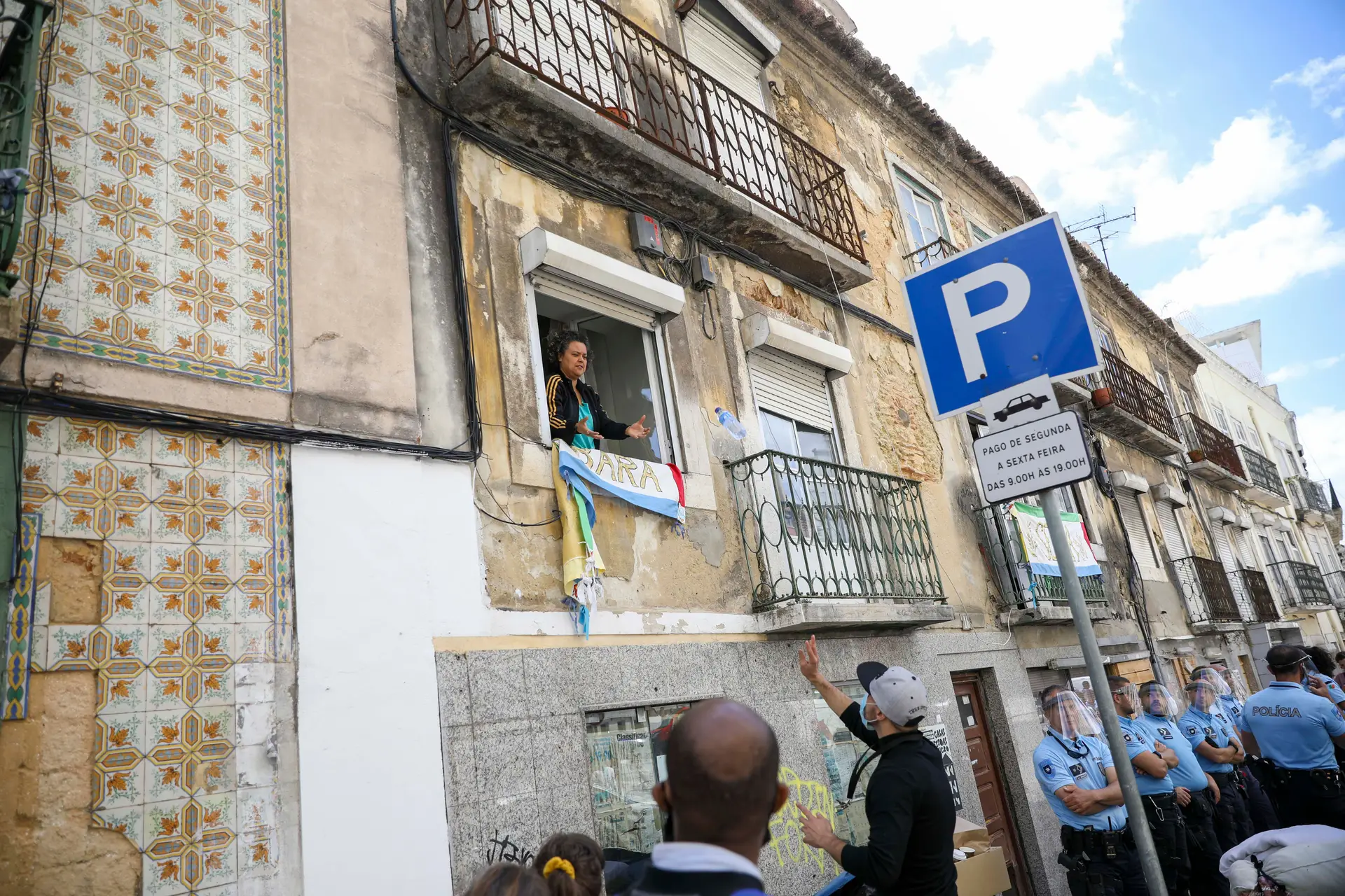 Em Arroios Alugam Se Camas Em Vez De Quartos Ou Apartamentos Sic Not Cias