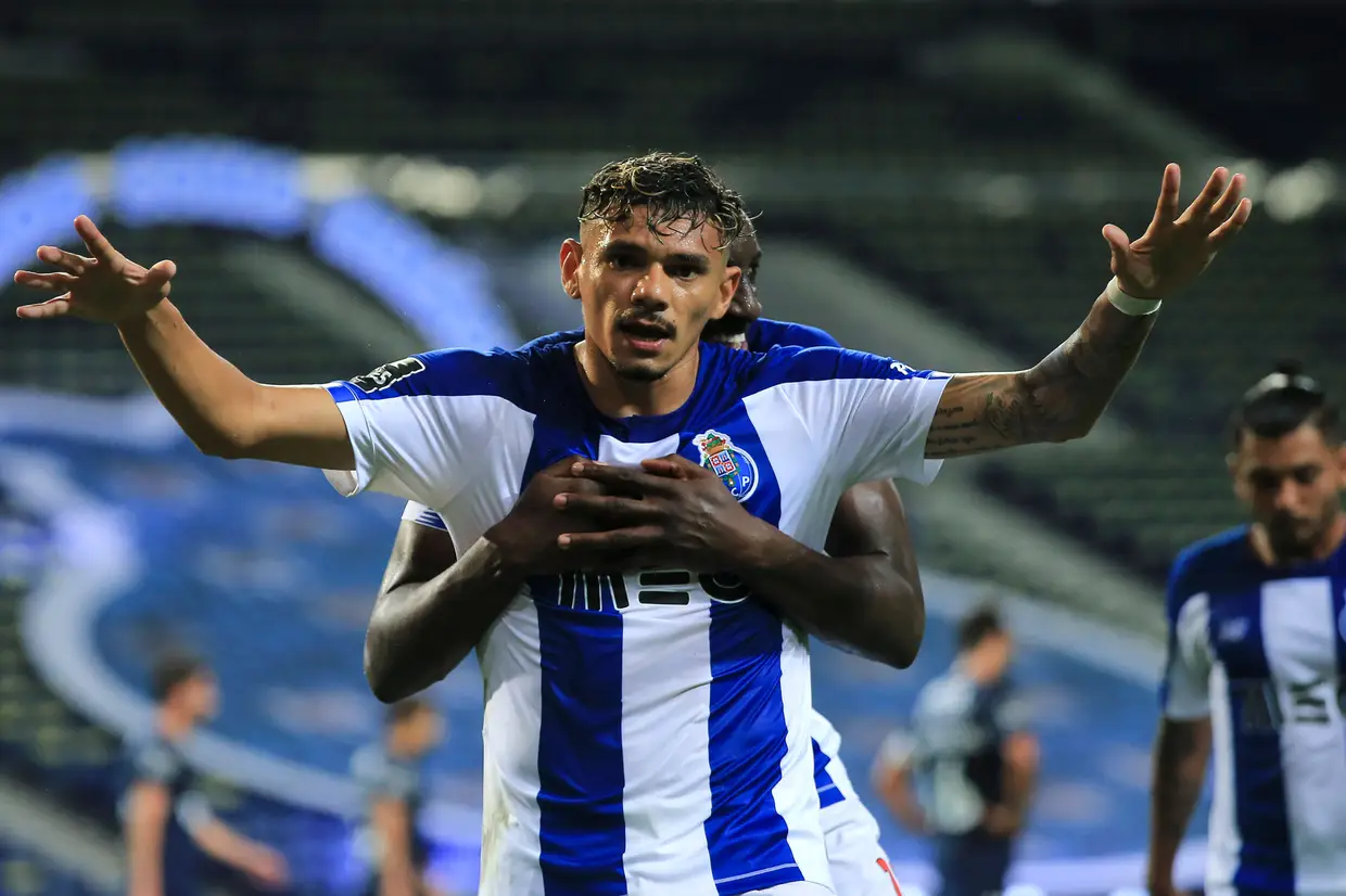 Jornada 30 - FC Porto 5-0 Belenenses SAD (Soares, Marega, Alex Telles, Fábio Vieira e Luis Díaz)