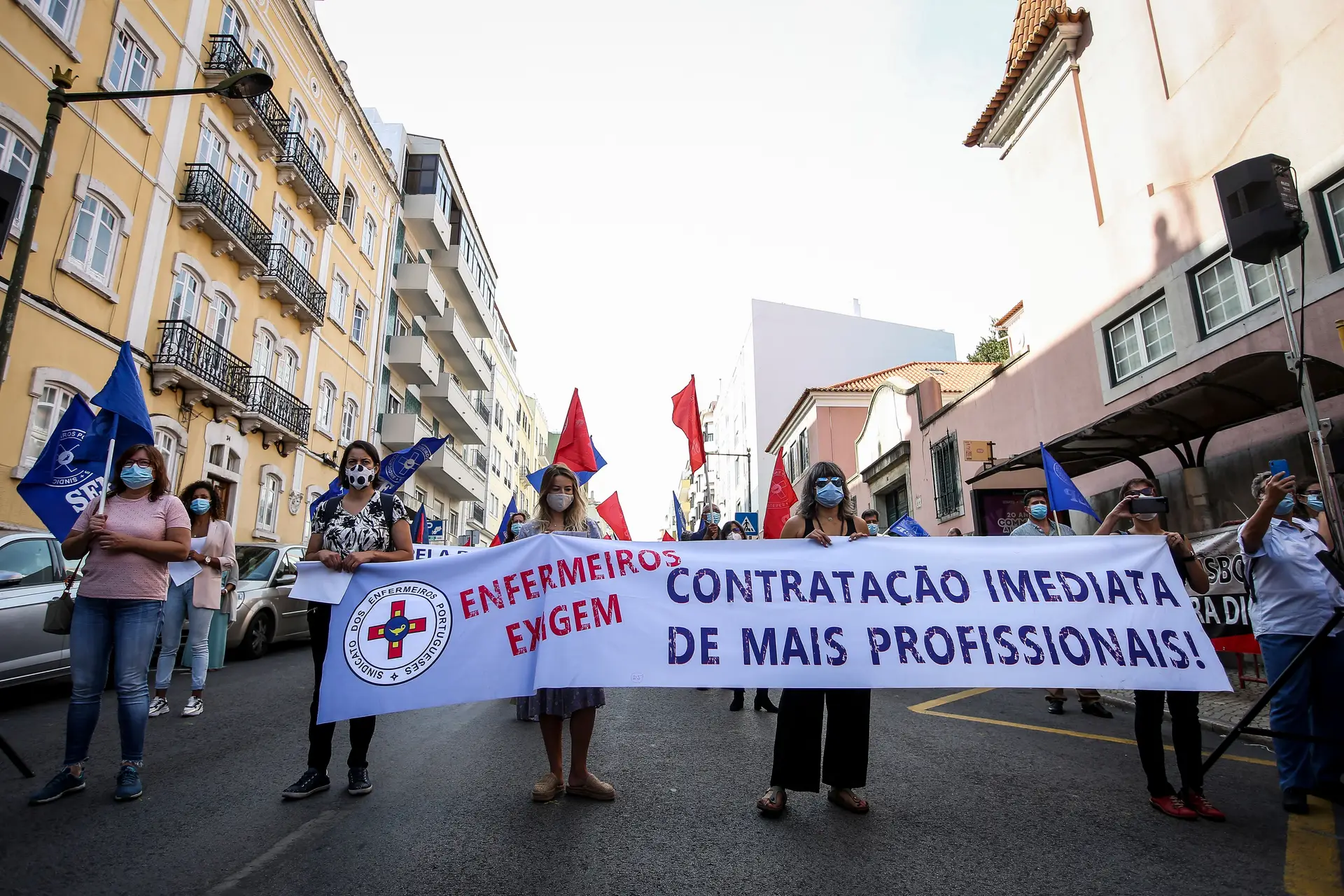 Enfermeiros protestam em São Bento SIC Notícias