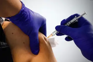 Covid-19. Quase 4 mil profissionais de saúde de hospitais do Porto recebem vacina