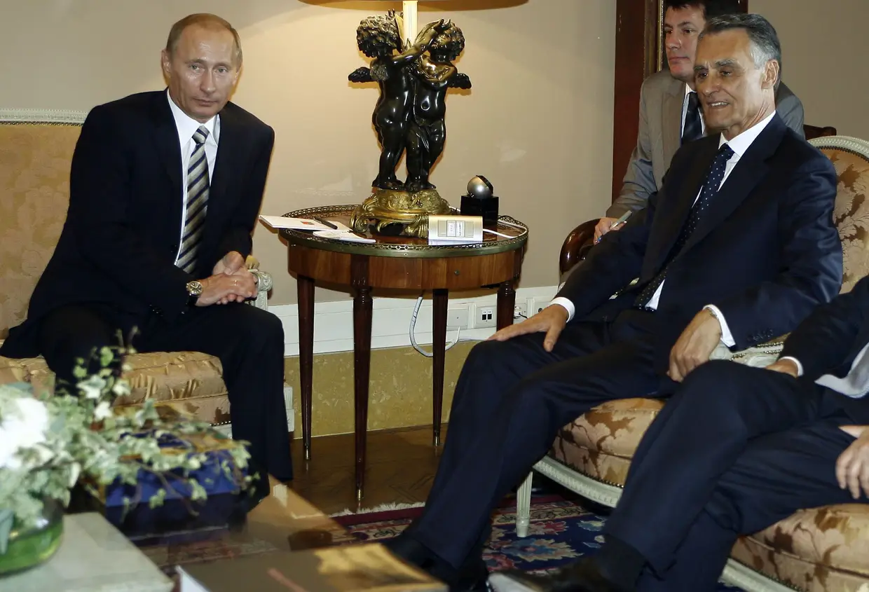 Presidente Cavaco Silva com o homólogo russo Vladimir Putin no Palácio de Belém (2007)