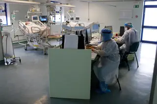 Portugal regista mais 49 mortes e 1.160 novos casos de covid-19 nas últimas 24 horas