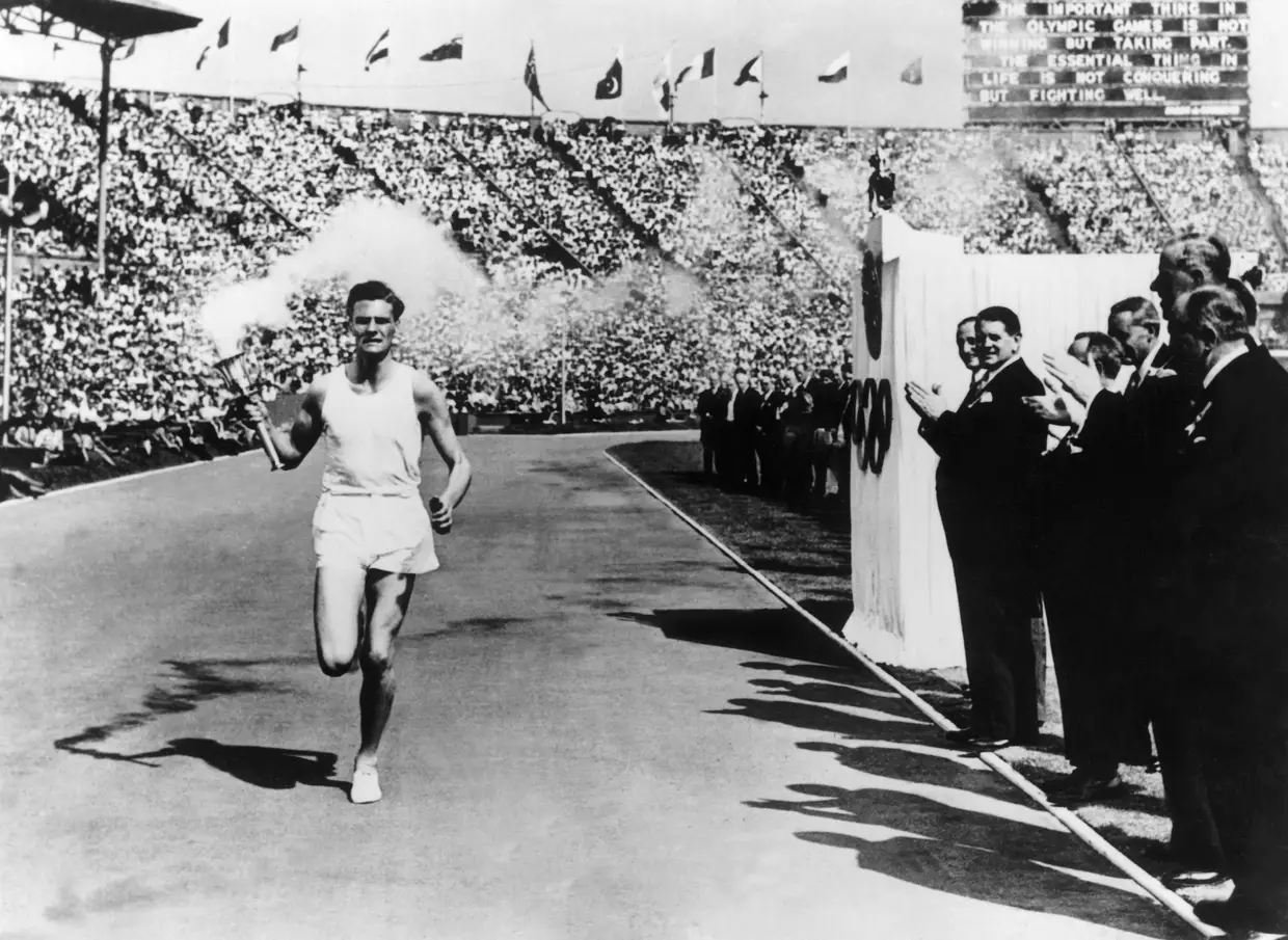 1948: John Mark (atletismo).