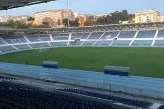 Regresso ao passado com dérbi no Restelo